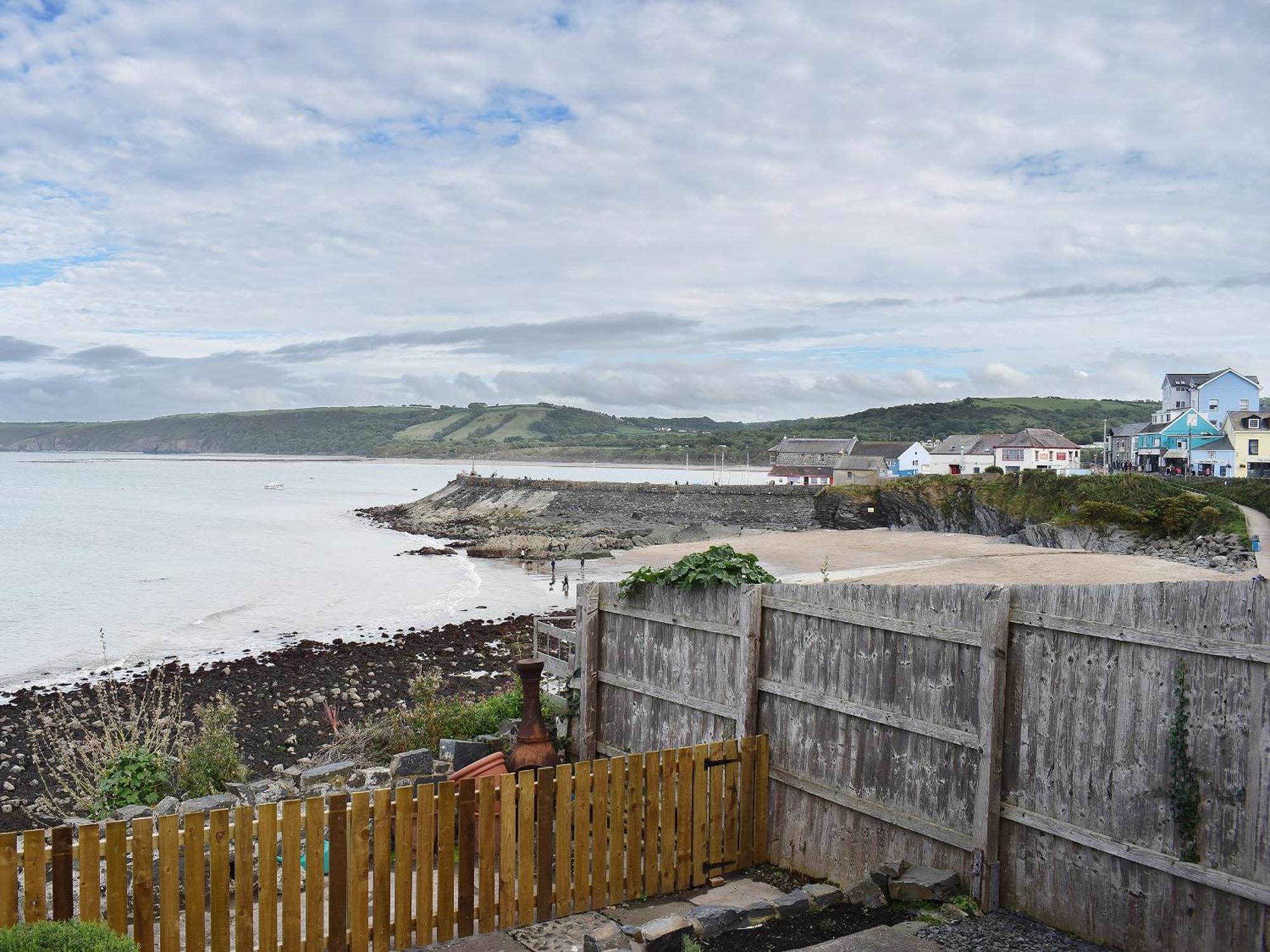 Seadrift Villa New Quay  Buitenkant foto